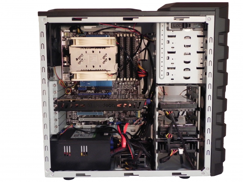 Closer Look The Interior Cooler Master HAF 912 Review Page 3