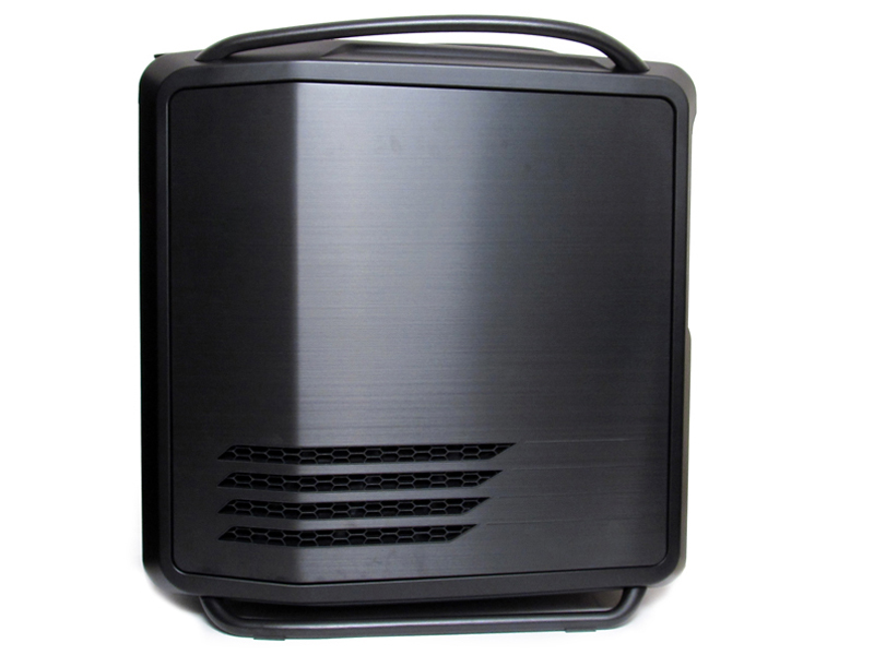 The Exterior - Cooler Master Cosmos II Review - Page 2