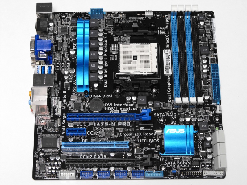 Ensemble Carte Mère ASUS F1A75 + AMD A8-3800 + 8Go DDR3 - Pour Pièces