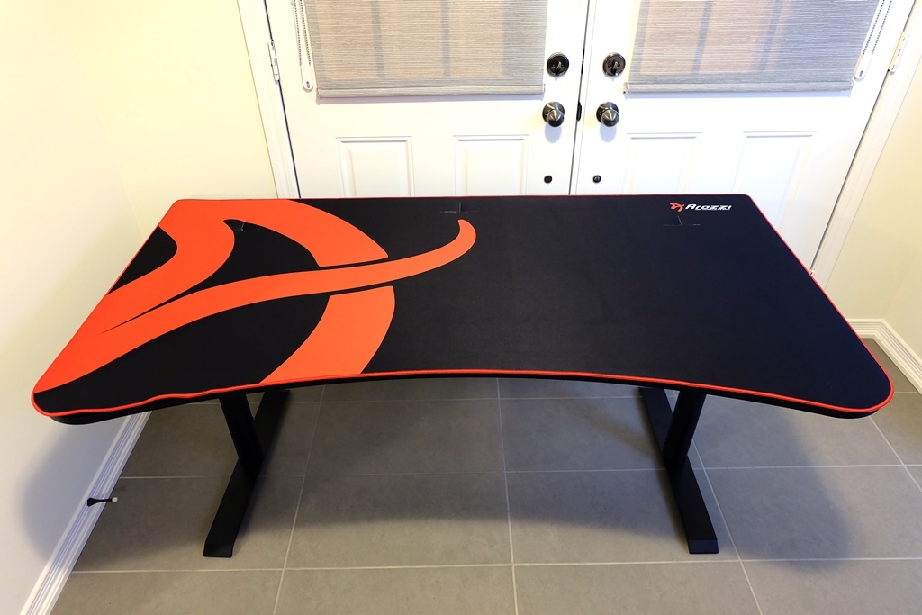 Стол для компьютера arozzi arena gaming desk dark grey