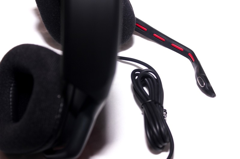 Corsair Void Surround Gaming Headset Review Corsair Void