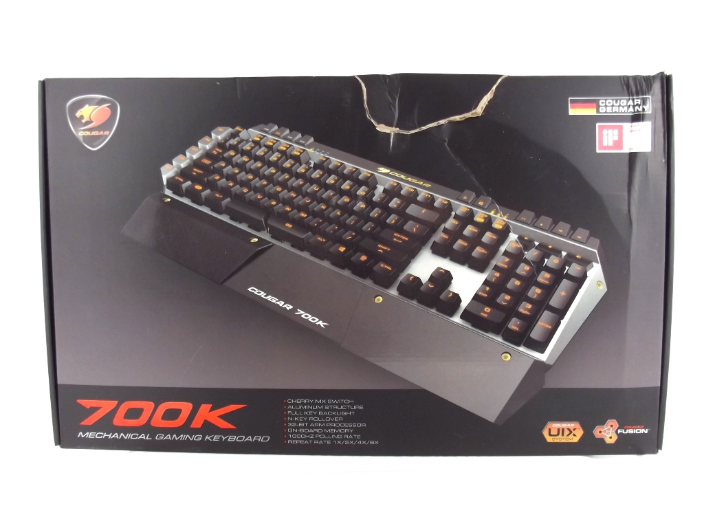 COUGAR 700K Gaming Keyboard: Packaging & Accessories - Cougar 700K ...