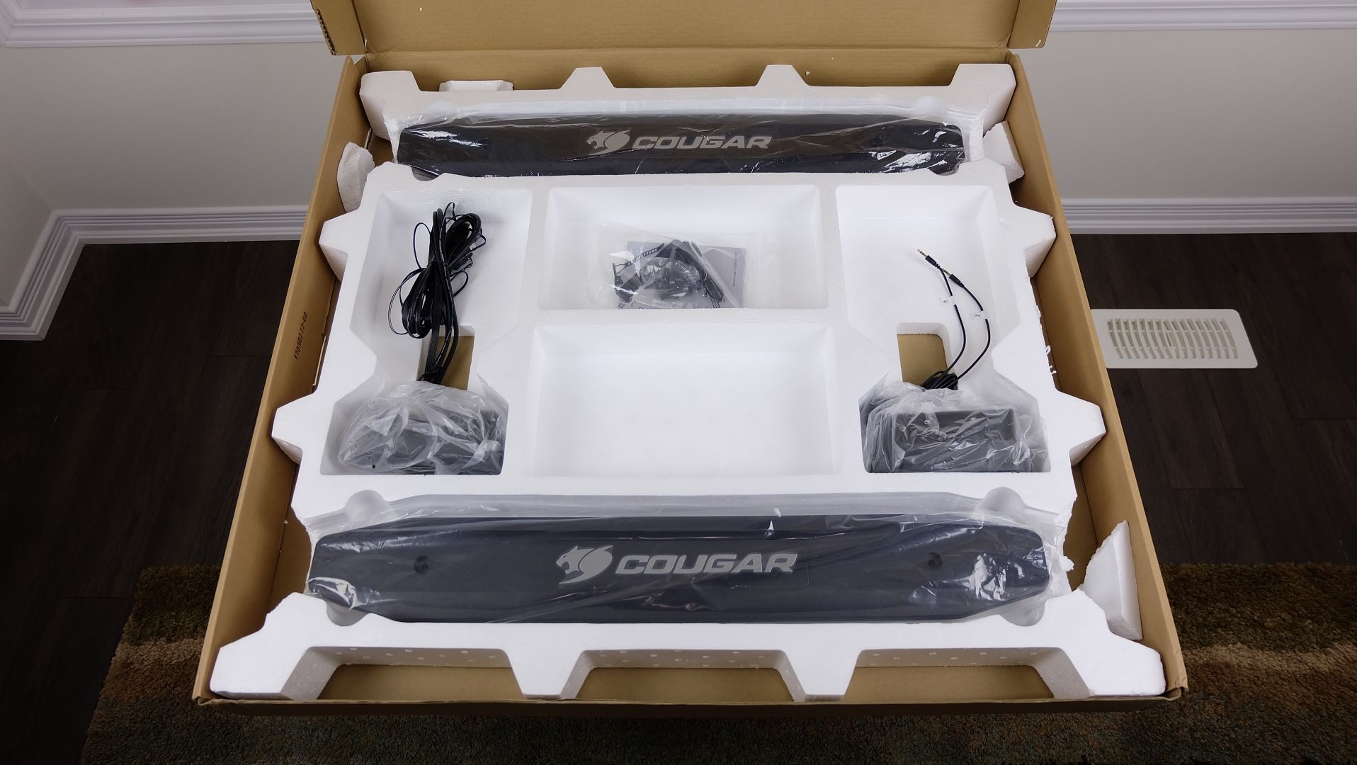 Cougar MARS Gaming Table Review. - Modders Inc