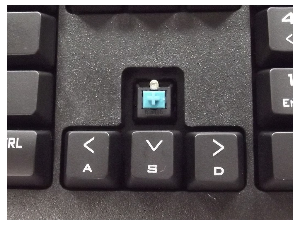 Closer Look - IOGEAR Kaliber Mechlite Mechanical Keyboard Review - Page 2