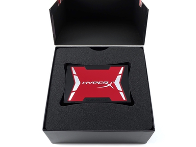 HyperX Savage SSD 240GB Review: Packaging & Accessories - Kingston