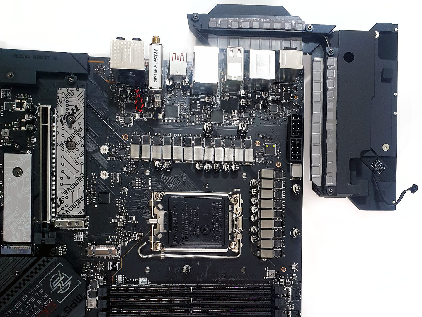 MSI MPG Z790 Carbon WiFi Review - MSI MPG Z790 Carbon WiFi
