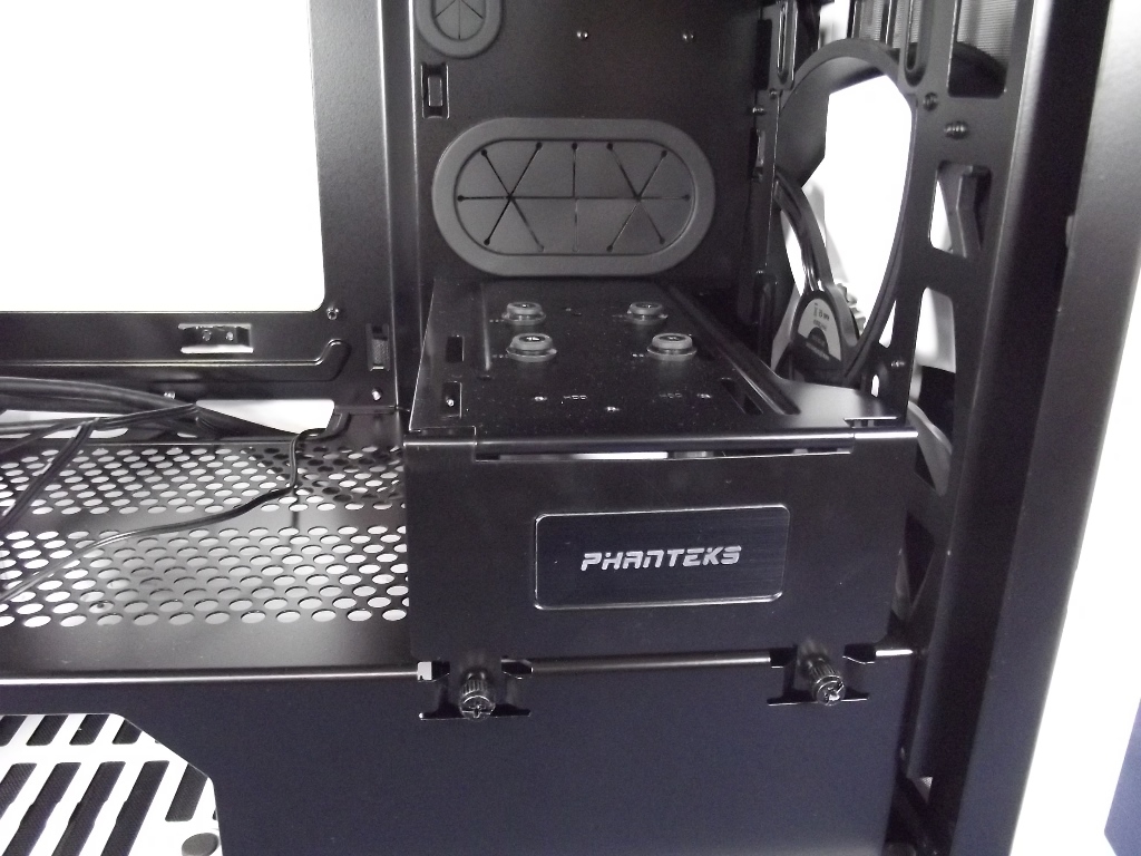 Pantech Case Computer Closer Look - Phanteks Enthoo Evolv ITX Case Review - Page 2