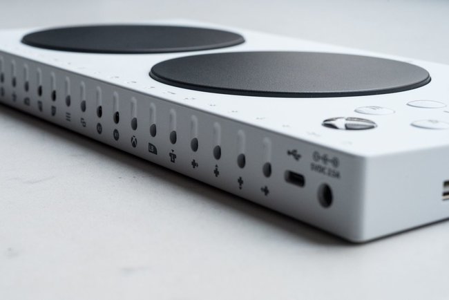 Microsoft reveals Xbox Adaptive Controller for gamers with limited ...