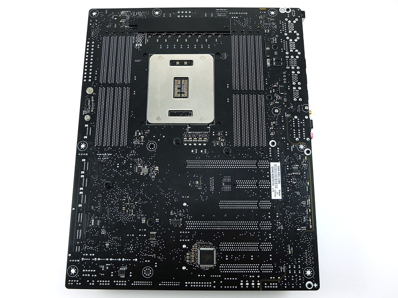 ASUS X99-Deluxe Motherboard Review - ASUS X99-Deluxe